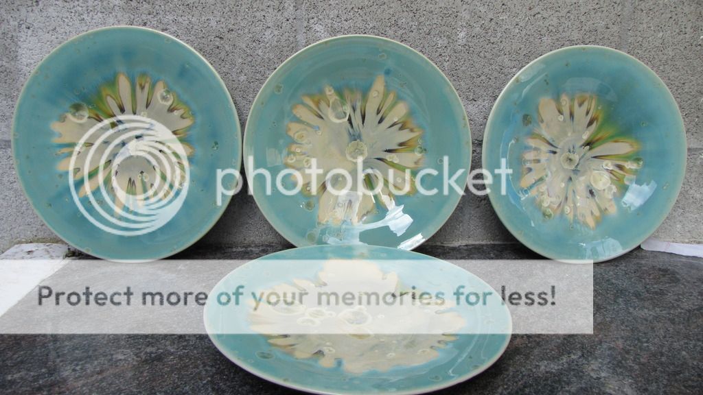 Blisters on glaze surface ? Crystalline Glaze Forum